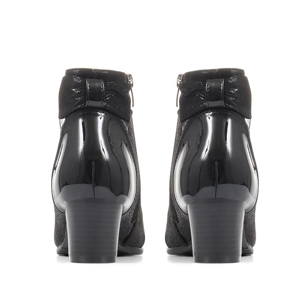 Block-Heeled Wide Ankle Boots - WLIG26000 / 310 506