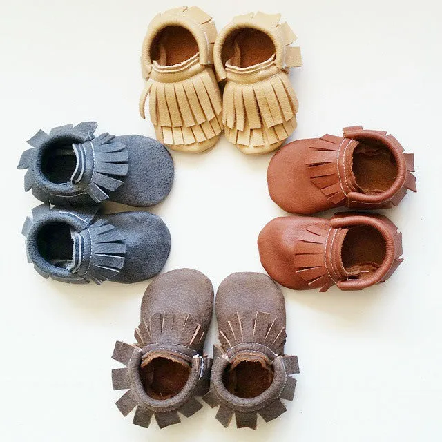 Distressed brown mocc with short fringe