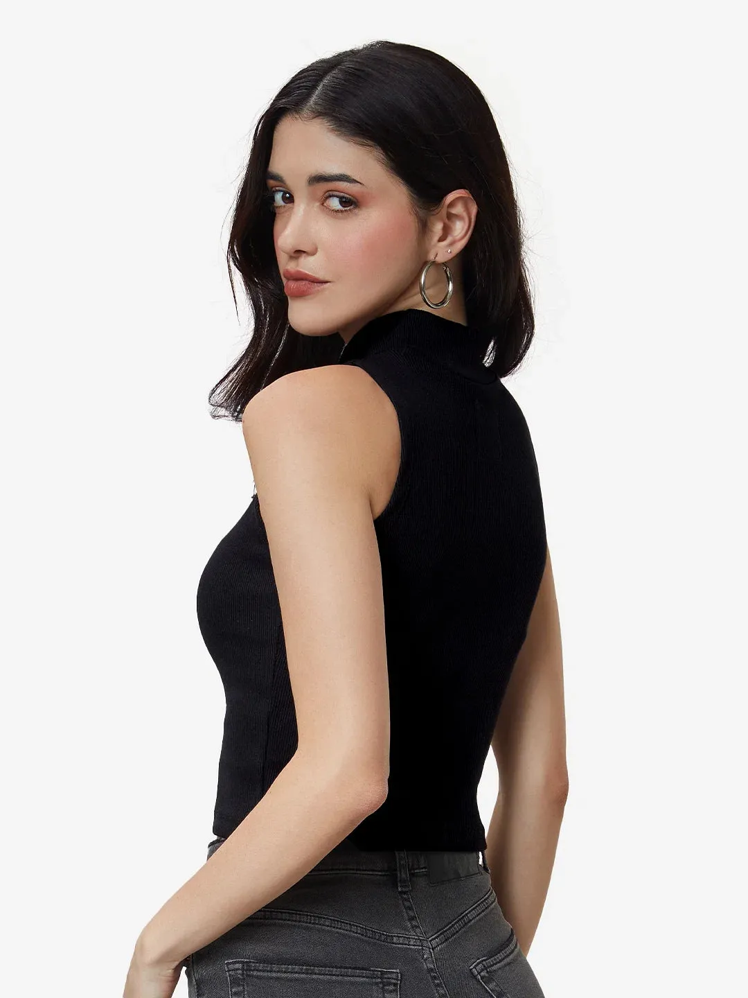Flirty Fashion: Crop Tops for All