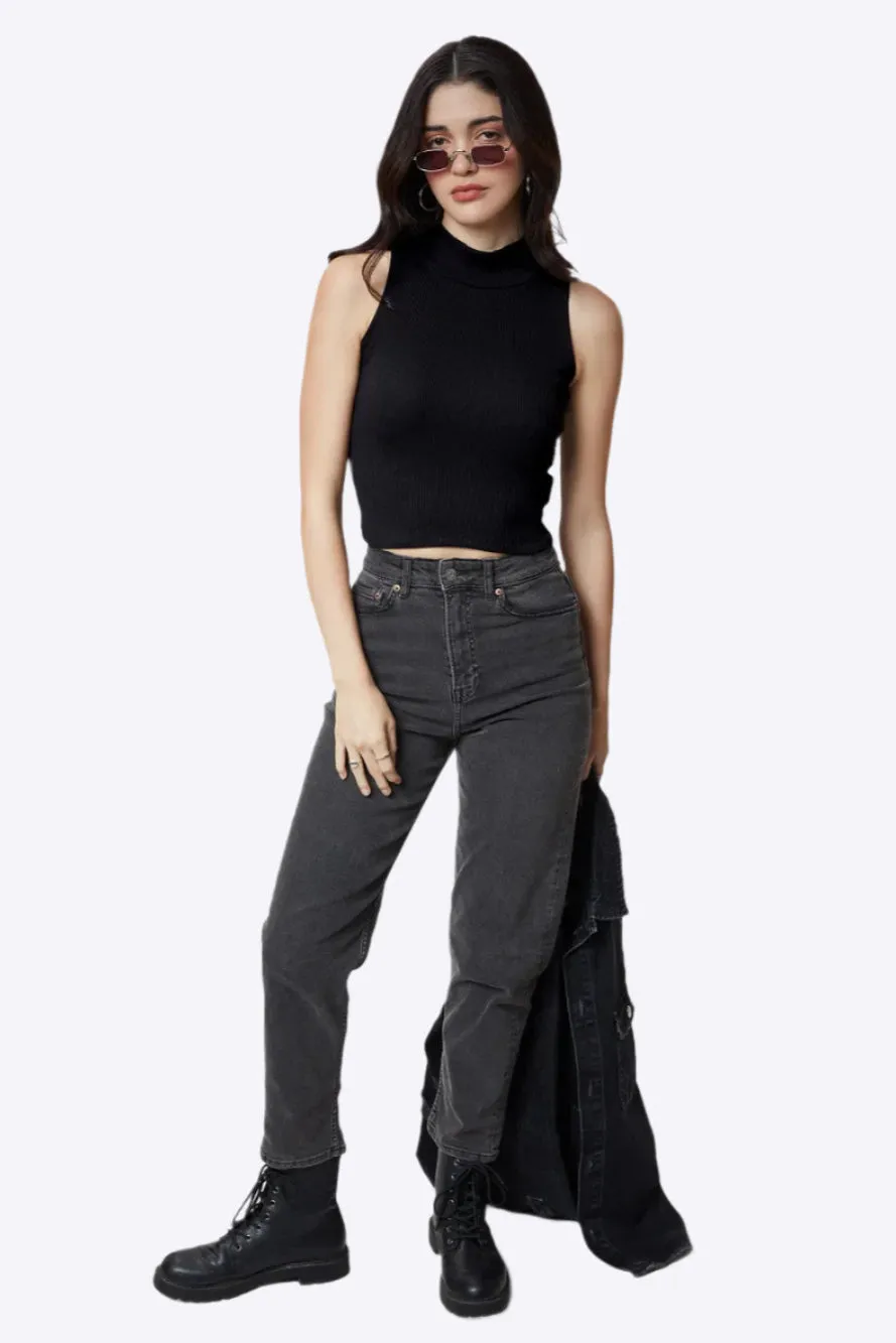 Flirty Fashion: Crop Tops for All