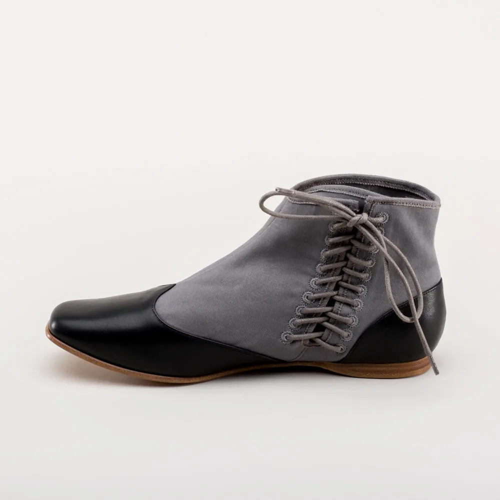 Keckley Women's Victorian Side-Lace Boots (Grey/Black)