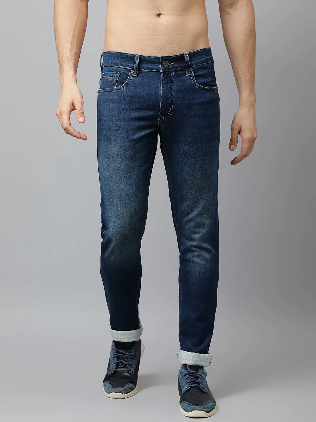 Men Tint Blue Slim Fit Mid Rise Clean Look Stretchable Jeans