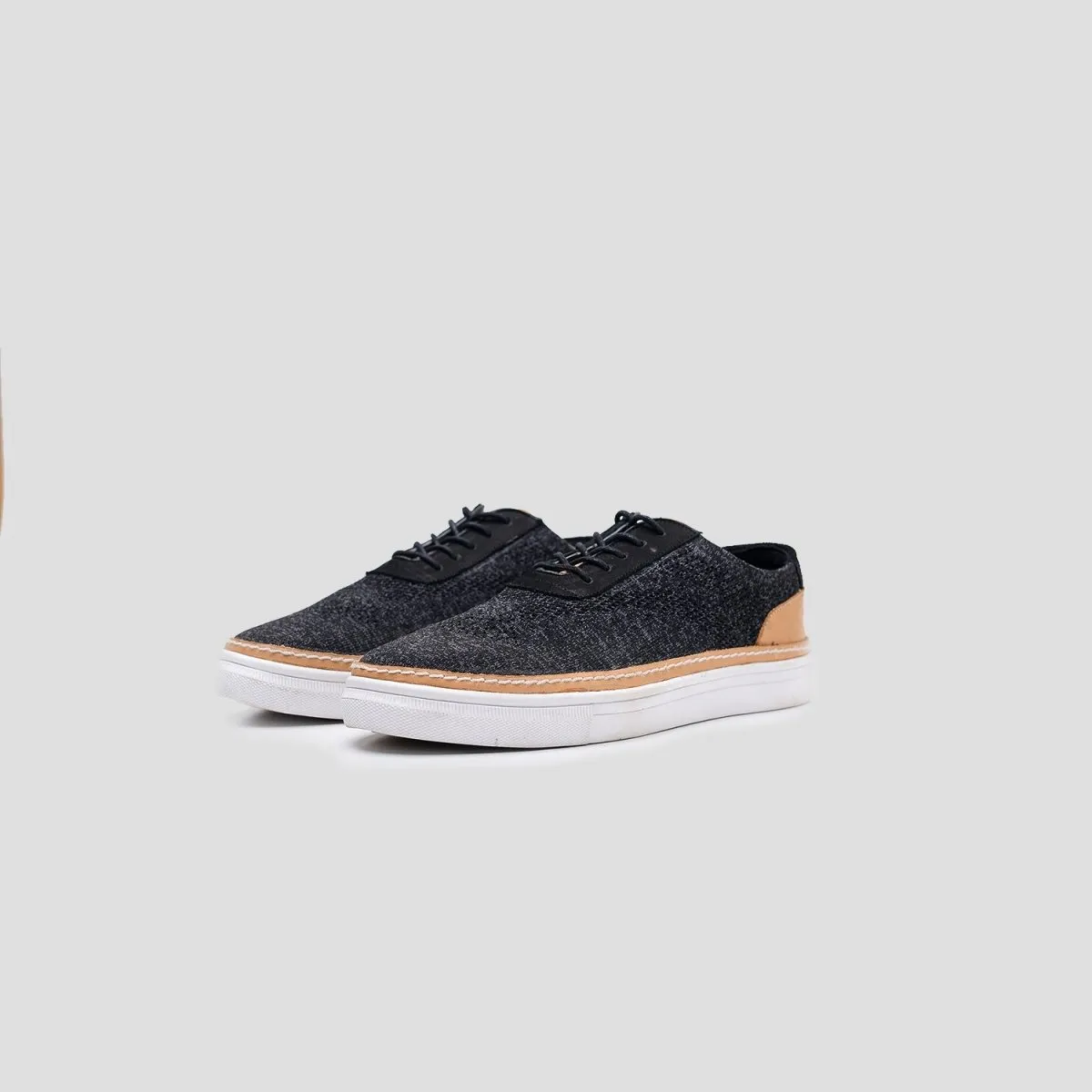 Mono Knit Oreo