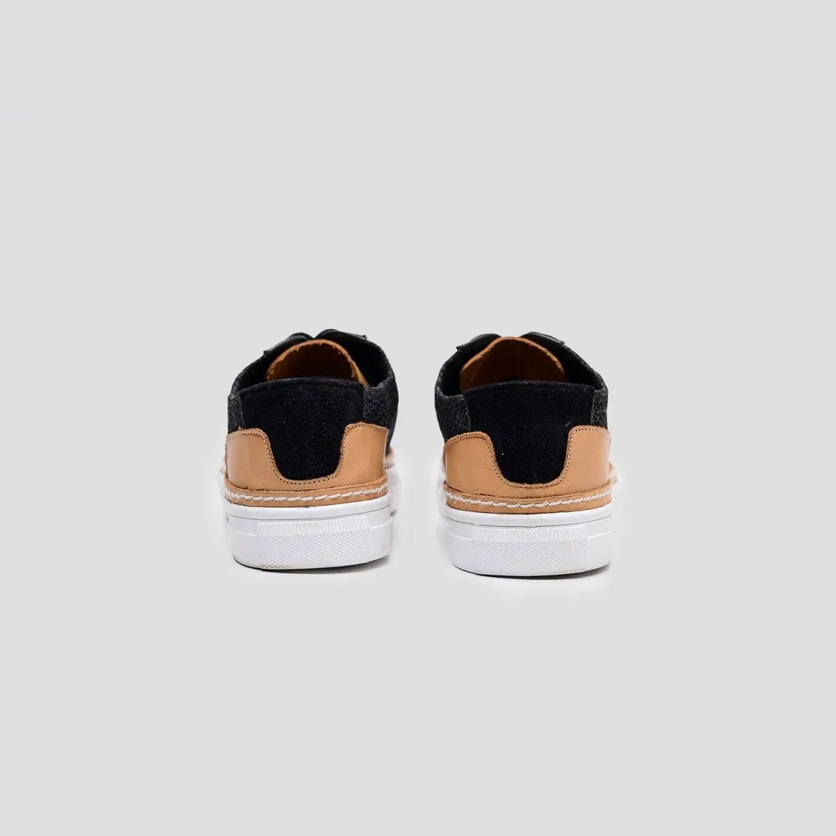 Mono Knit Oreo
