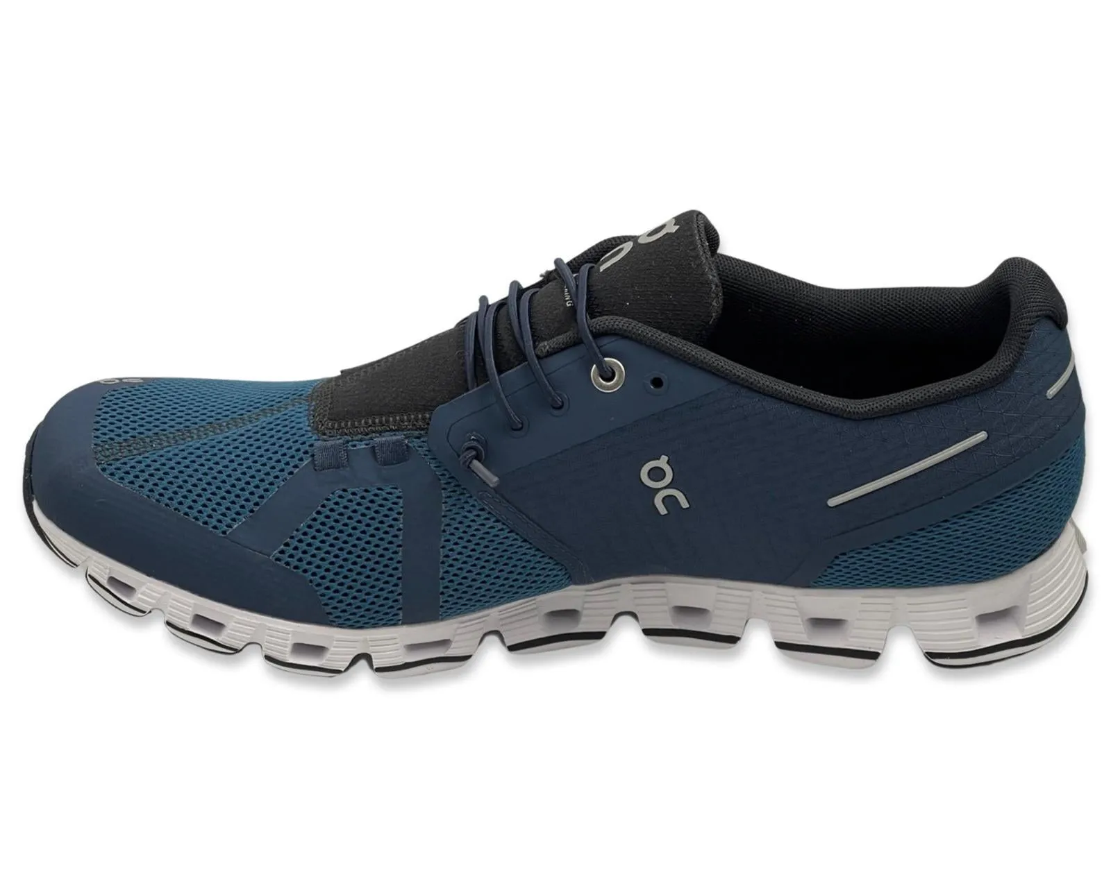 On 19.99505 Me'ns ocean blue