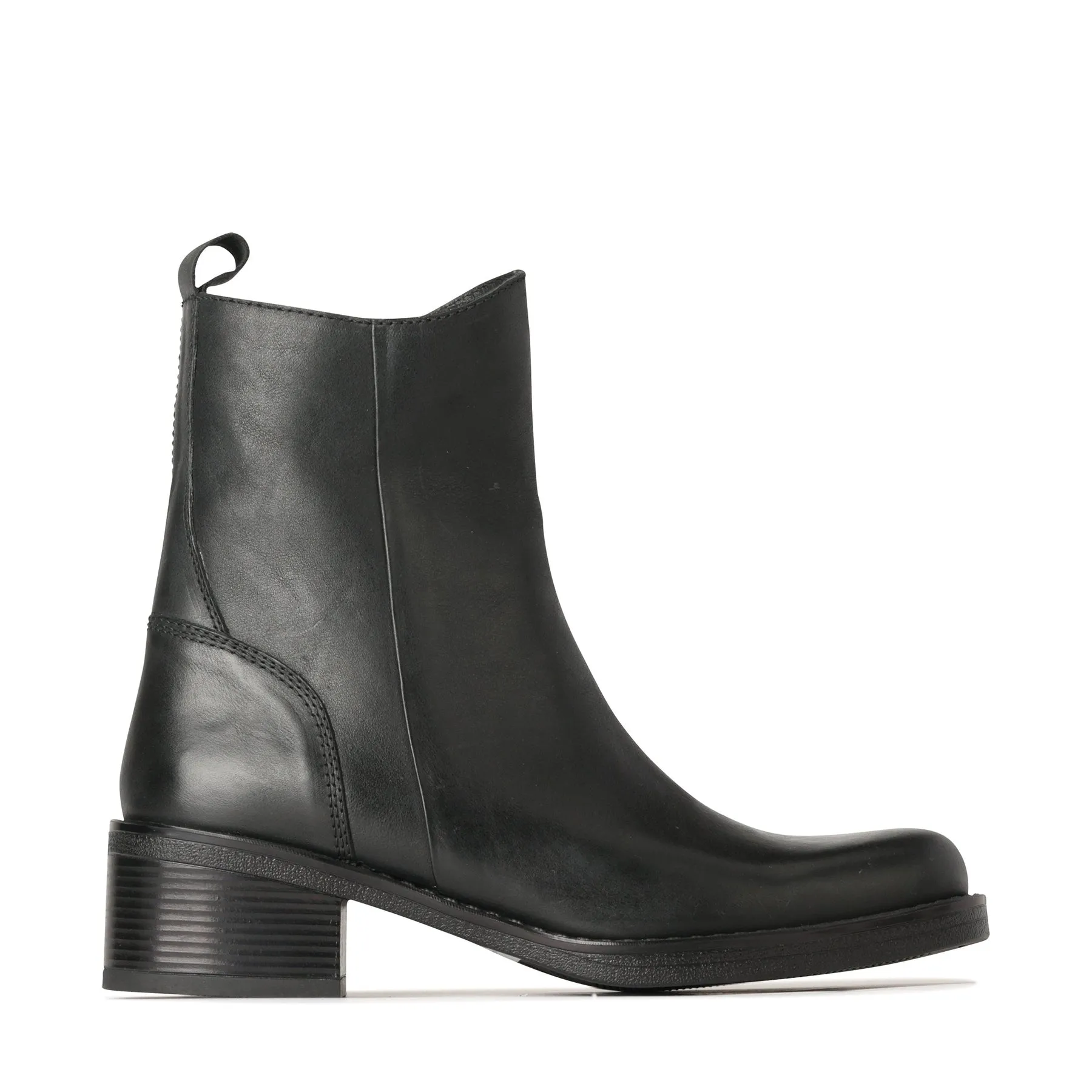 PAMPAS LEATHER ANKLE BOOOTS