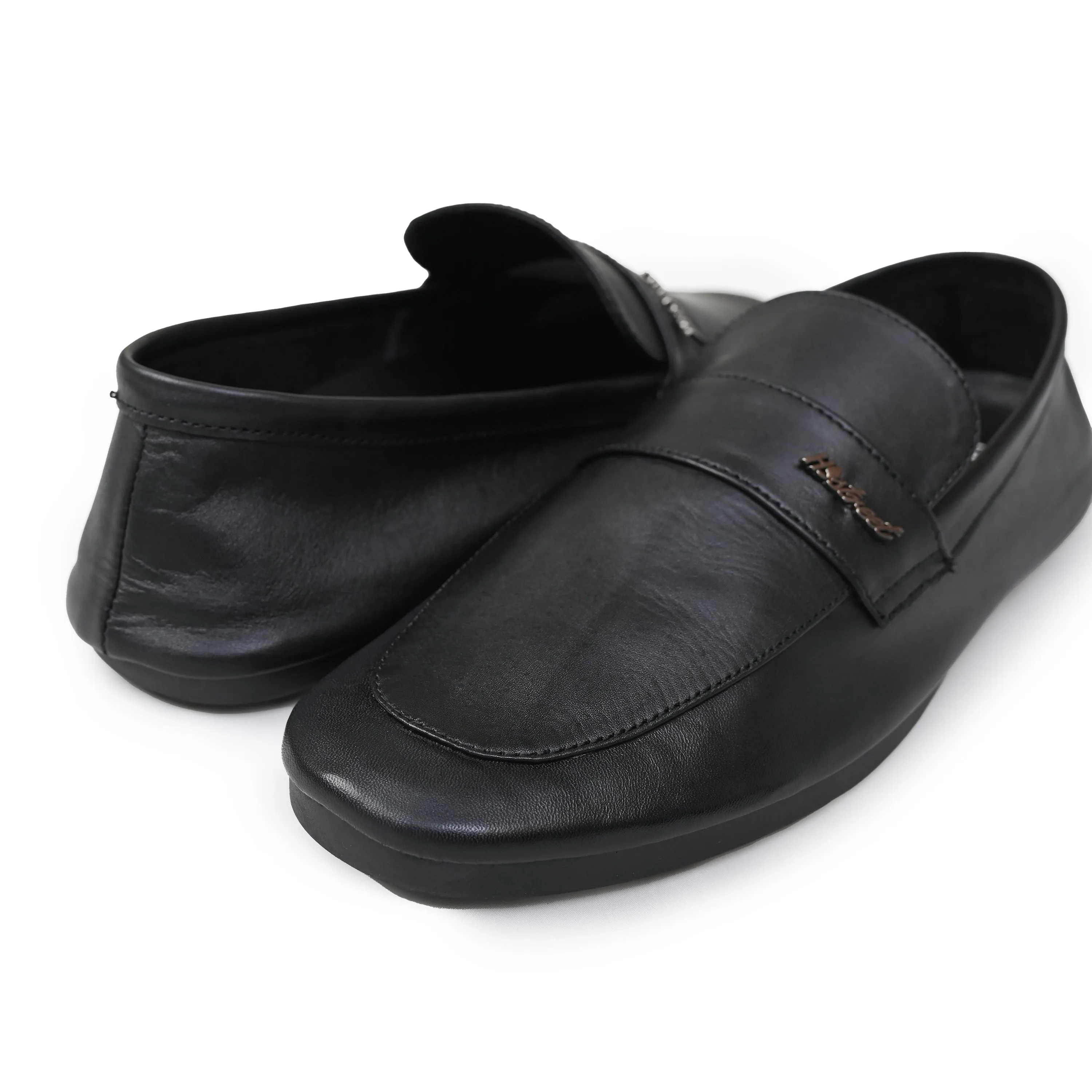 SOFT PEBBLE LEATHER MOCCASIN