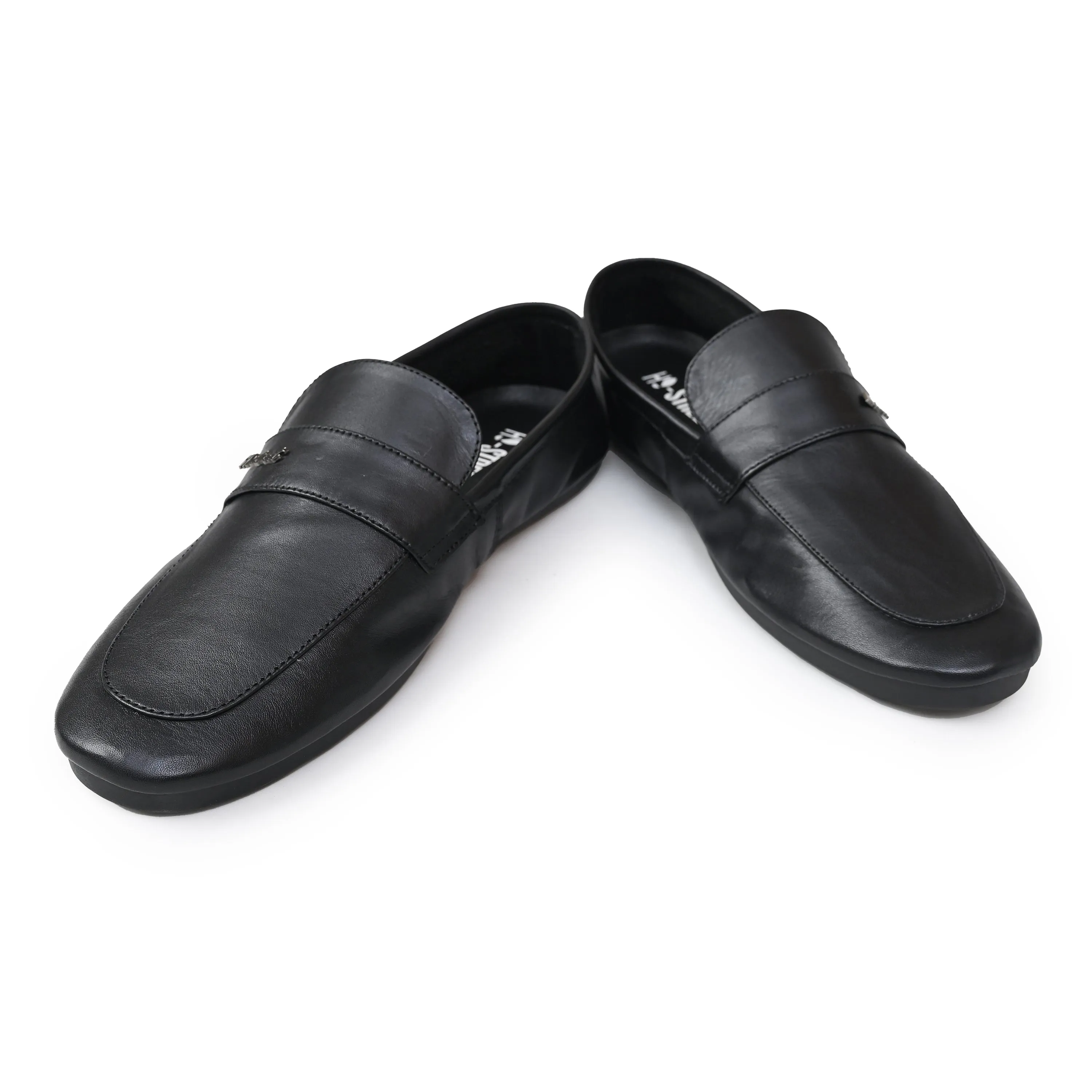 SOFT PEBBLE LEATHER MOCCASIN