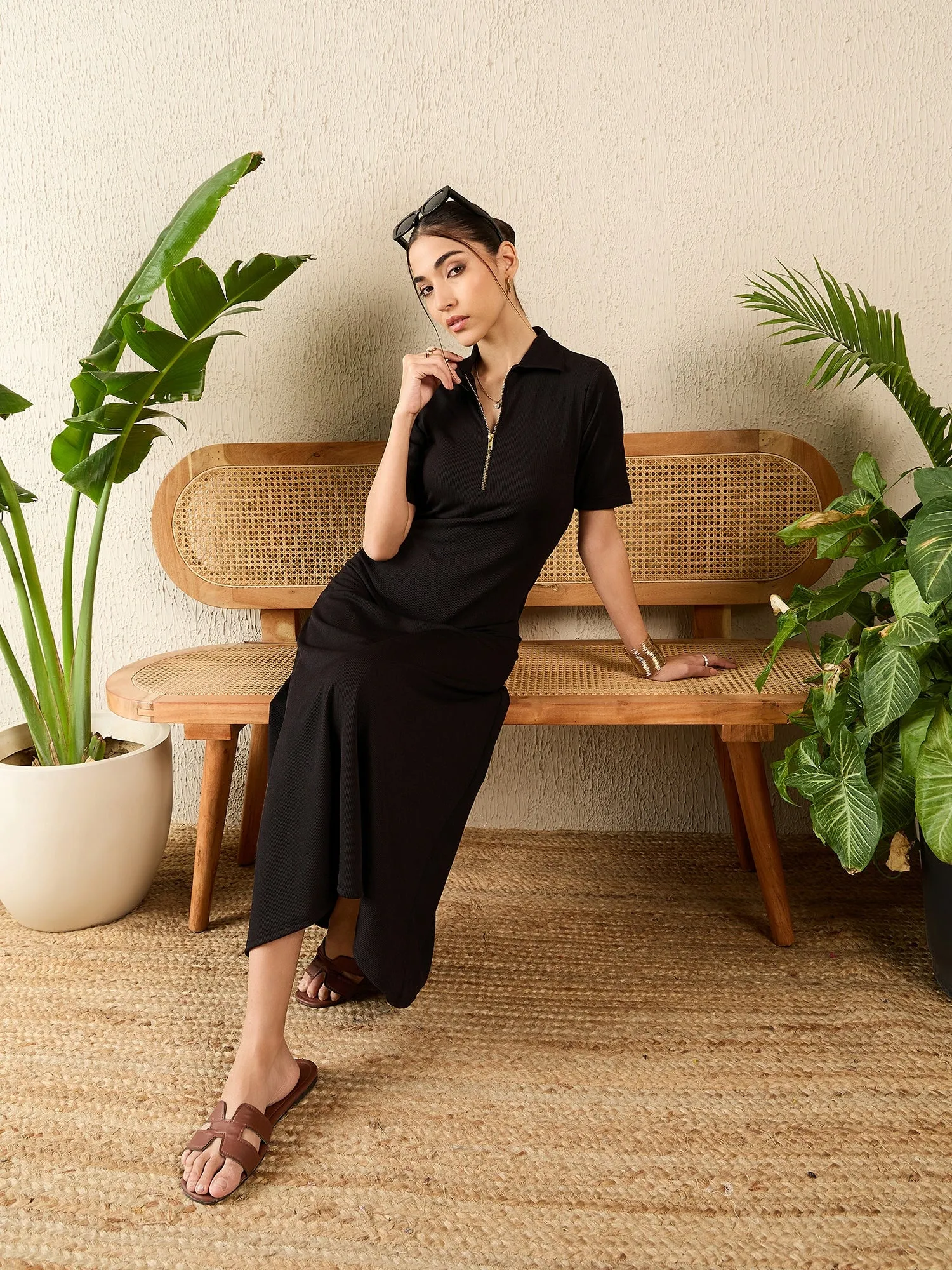 Stretchable Front Zip-up Midi Dress