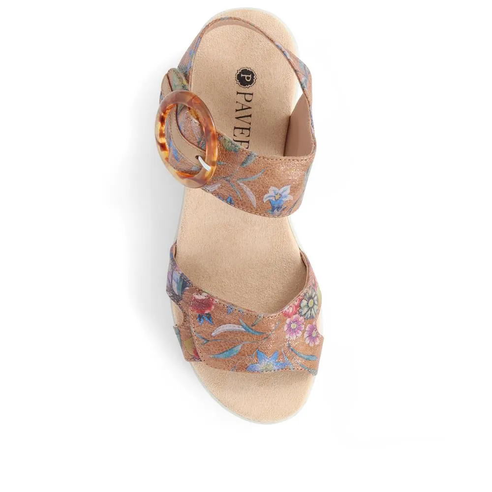 Touch-Fasten Wedge Sandals  - WBINS39033 / 325 232