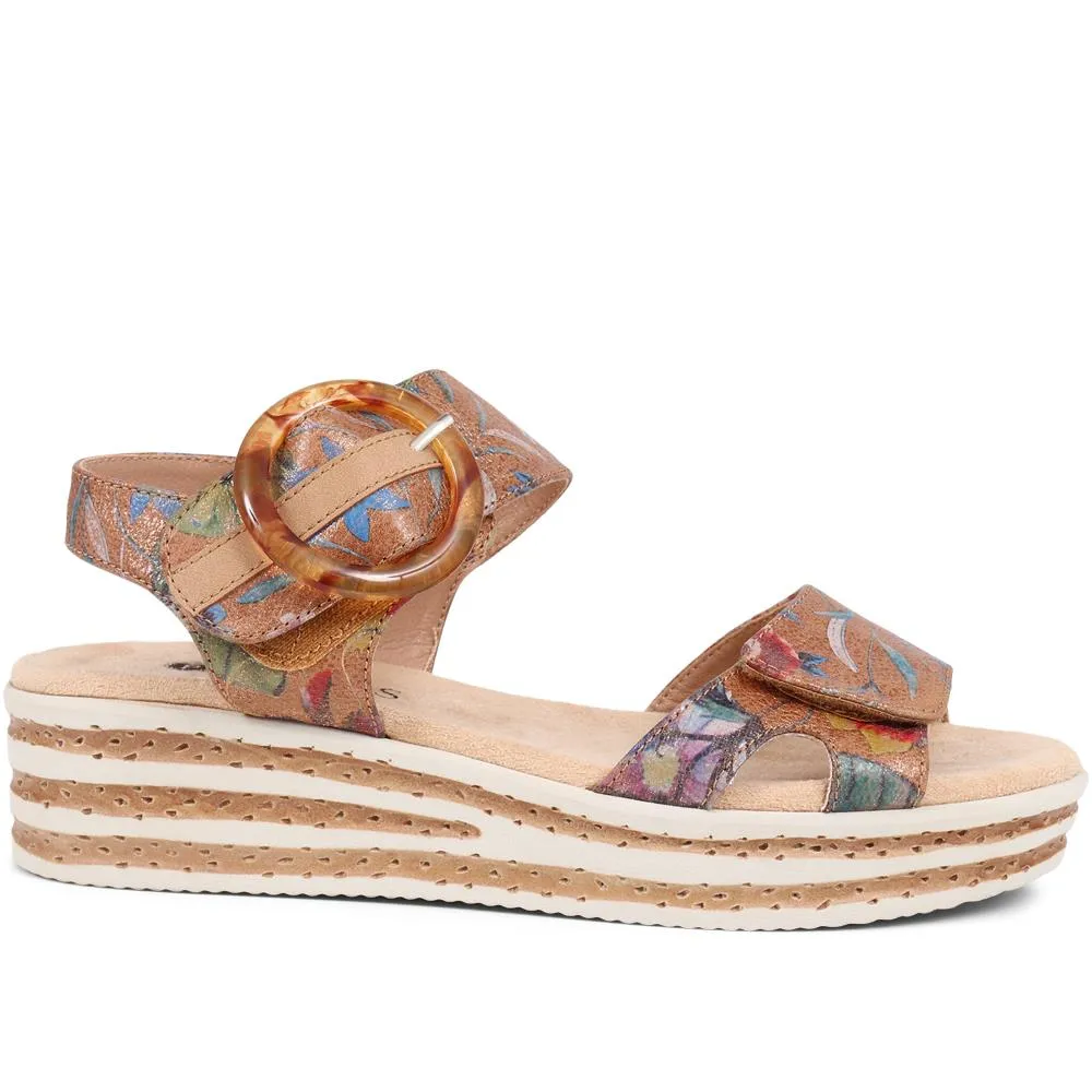 Touch-Fasten Wedge Sandals  - WBINS39033 / 325 232