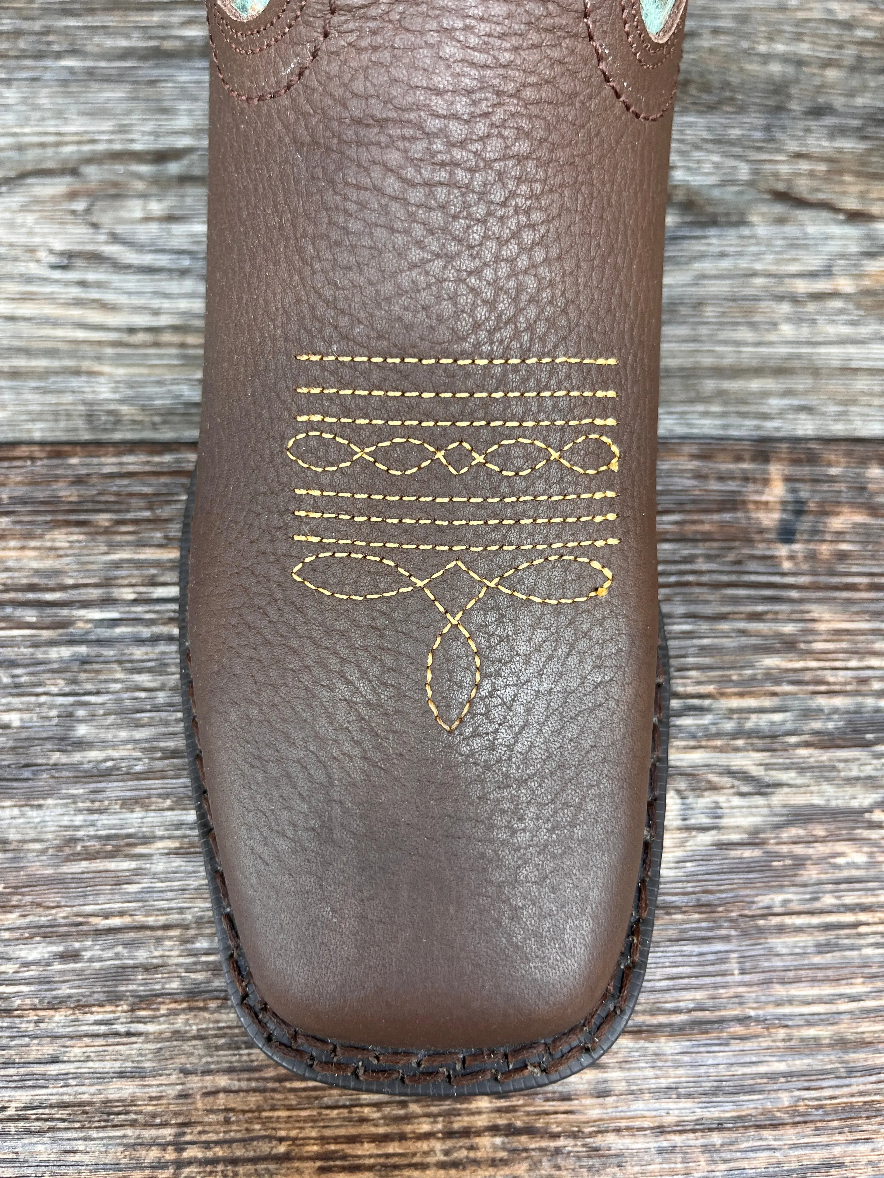 w5002 Women's Square Toe Farm & Ranch Western/Work Boots by Corral